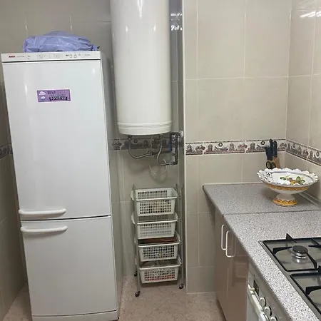 Semesterbostad Chalet Adosado Coto De Las Rosas Torremolinos